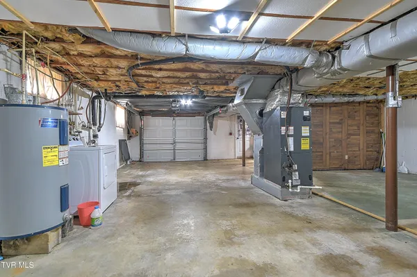 $1,400 | 1071 Okrina Drive, Unit 28, Church Hill, TN 37642