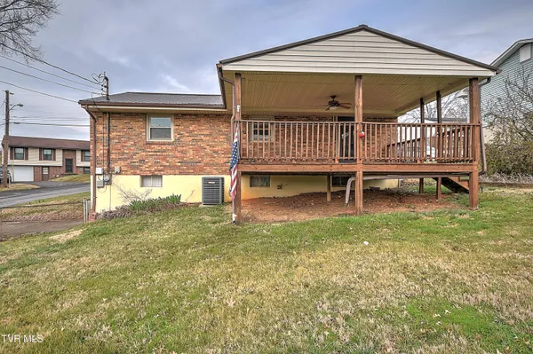 $1,400 | 1071 Okrina Drive, Unit 28, Church Hill, TN 37642