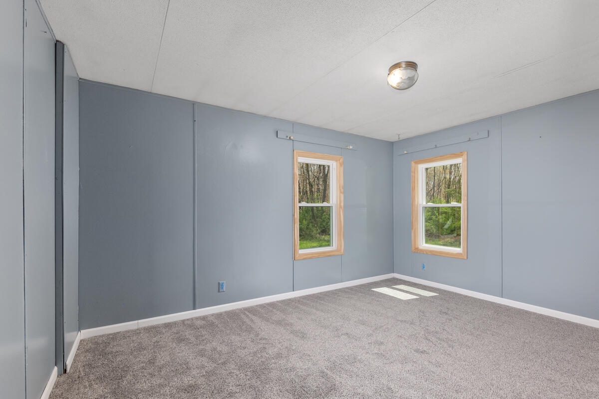 11718 Federal Road Morley, MI 49336 - Photo 14 of 31