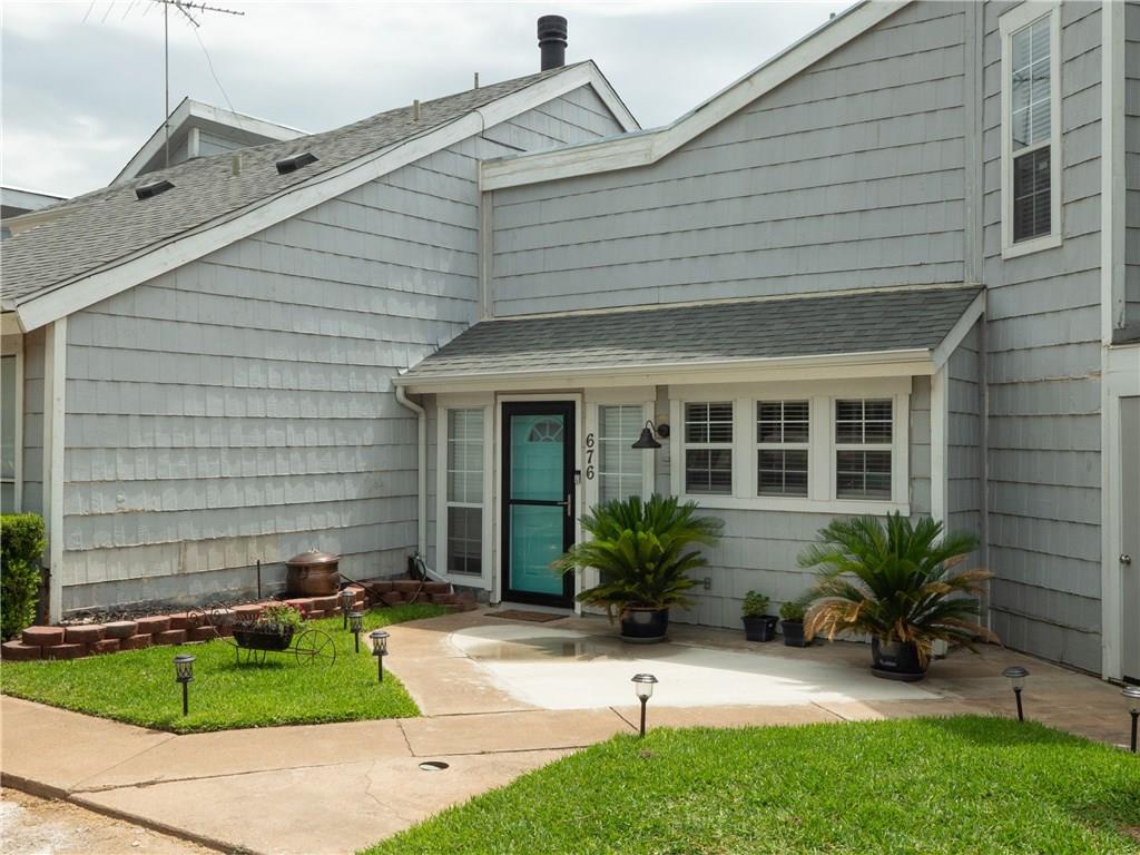 676 Harbor Drive Azle, TX 76020 - Photo 1 of 1