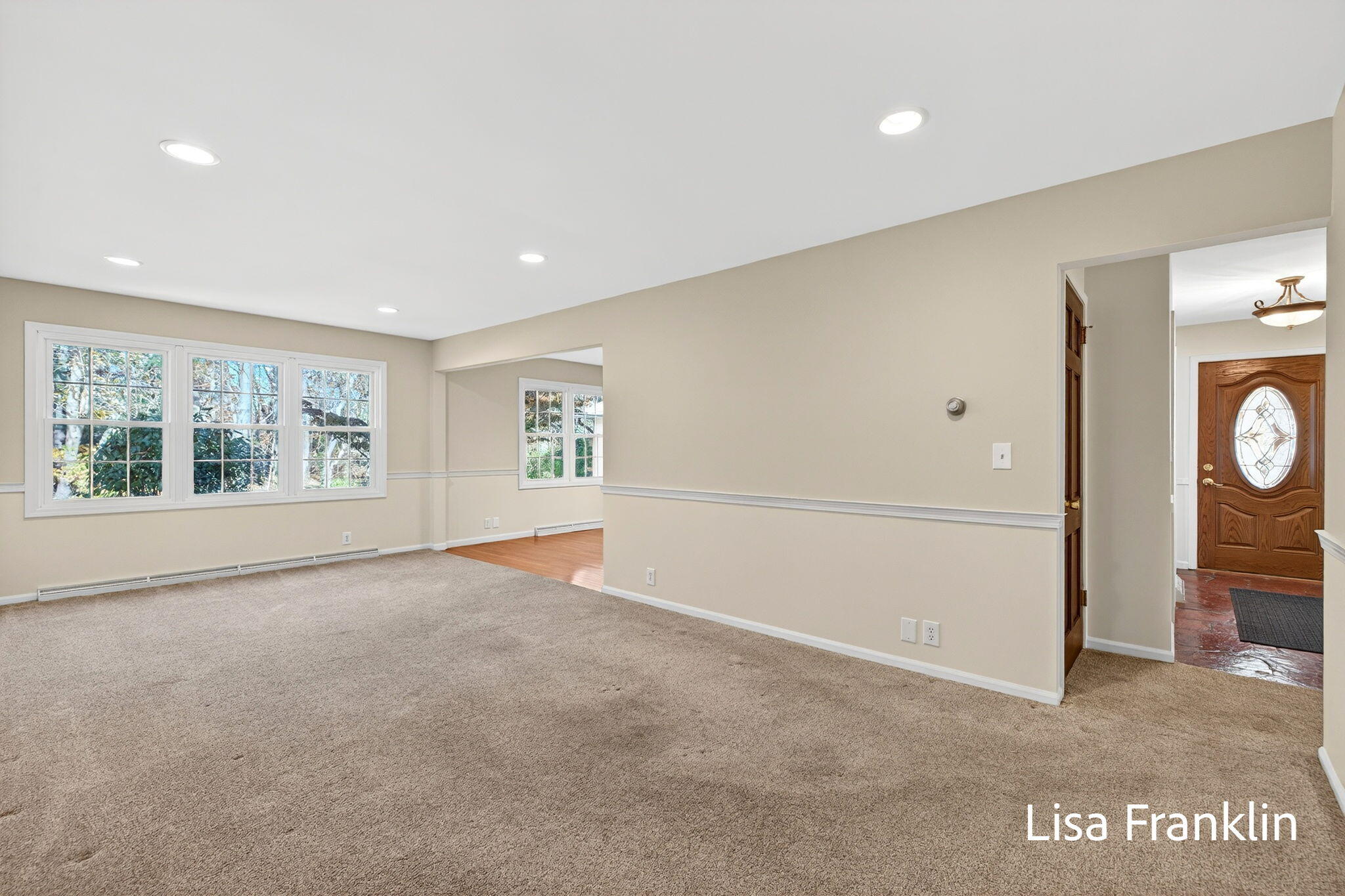 16127 Harbor View Drive Spring Lake, MI 49456 - Photo 18 of 48 Living Room view 3