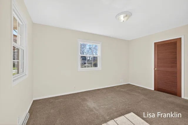 $419,900 | 16127 Harbor View Drive, Spring Lake, MI 49456