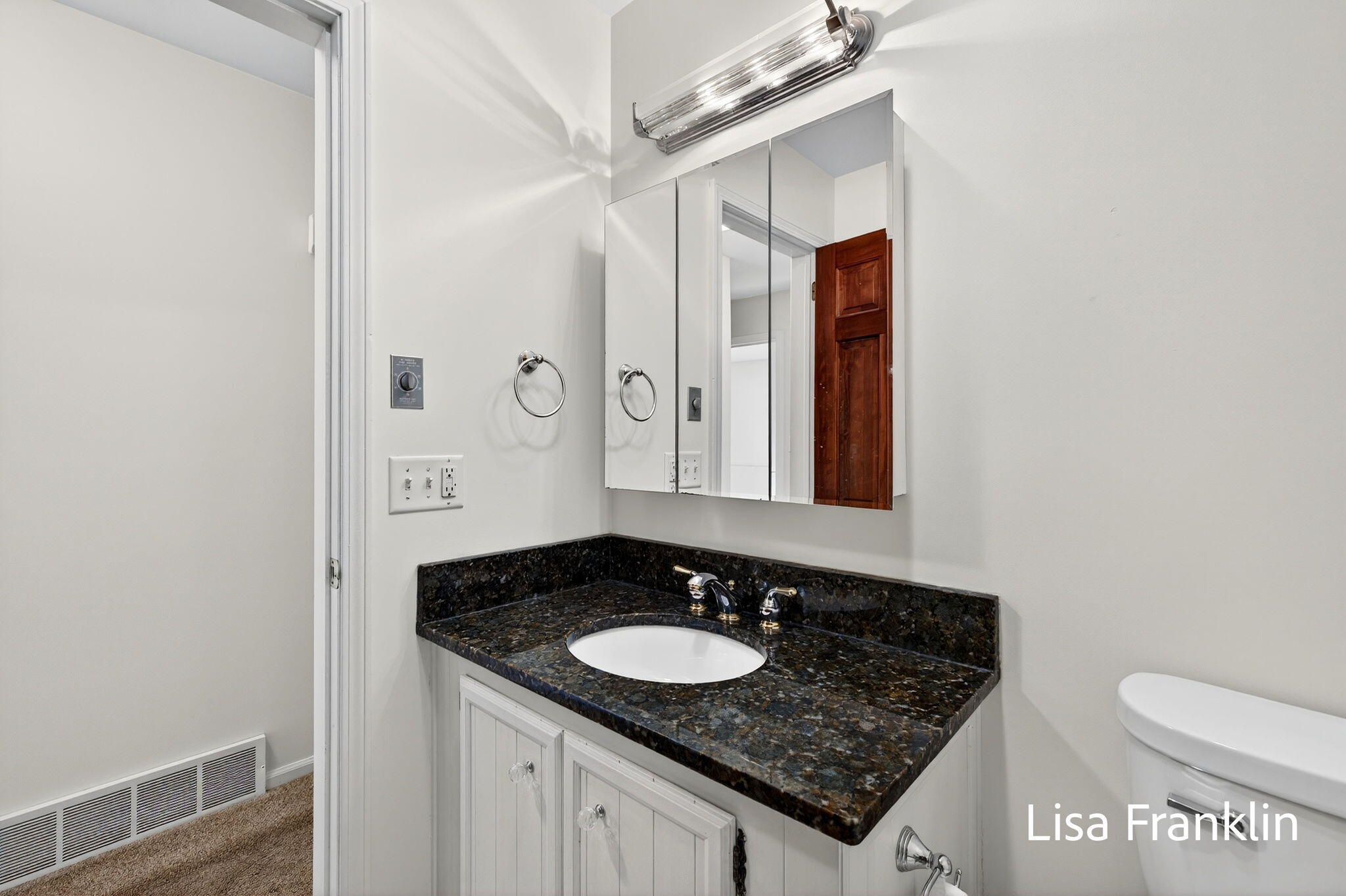 16127 Harbor View Drive Spring Lake, MI 49456 - Photo 38 of 48 Bathroom 2 view 2