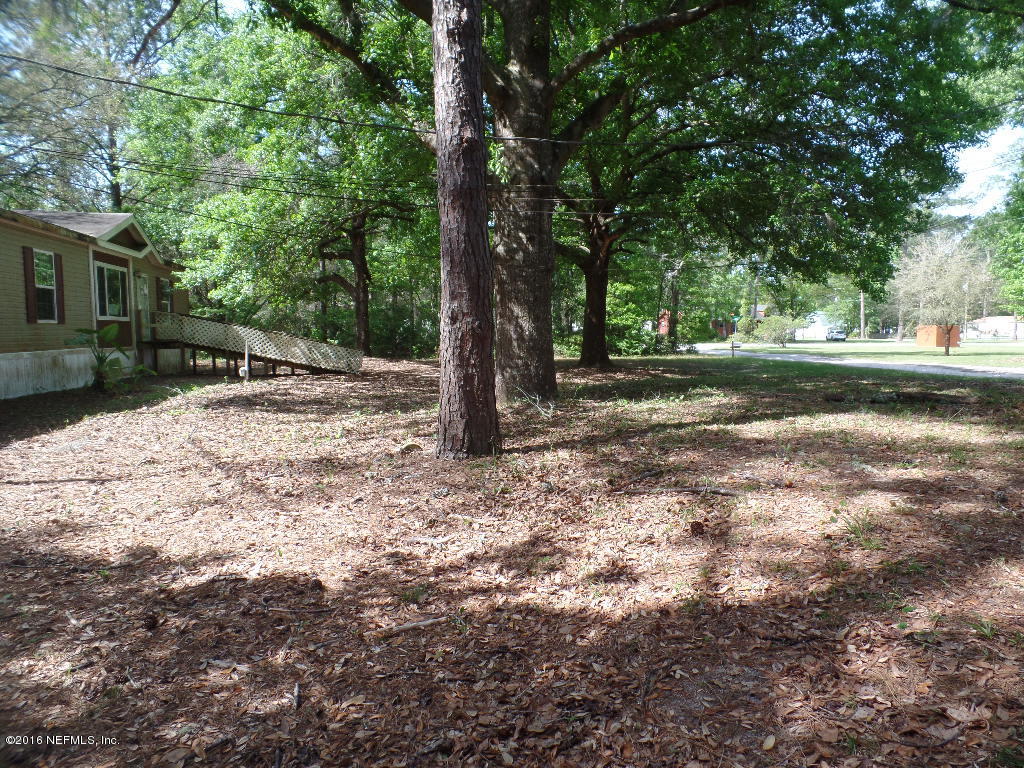 102 Canal Road Satsuma, FL 32189 - Photo 2 of 31 SAM_7359