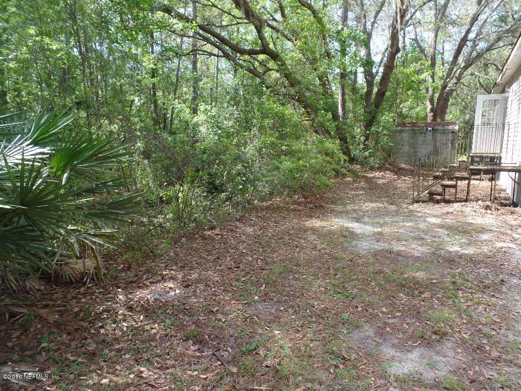 102 Canal Road Satsuma, FL 32189 - Photo 4 of 31 SAM_7367