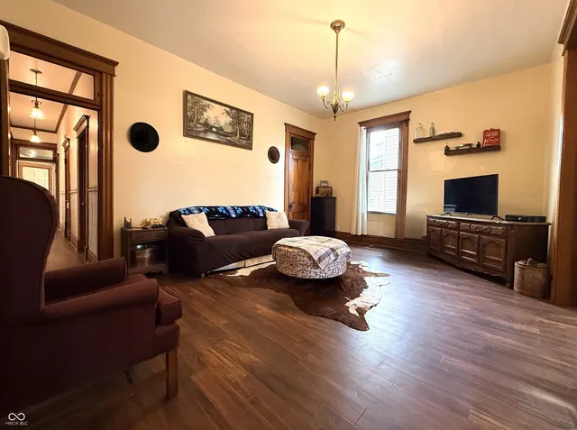 $345,000 | 107 West College Street, Crawfordsville, IN 47933