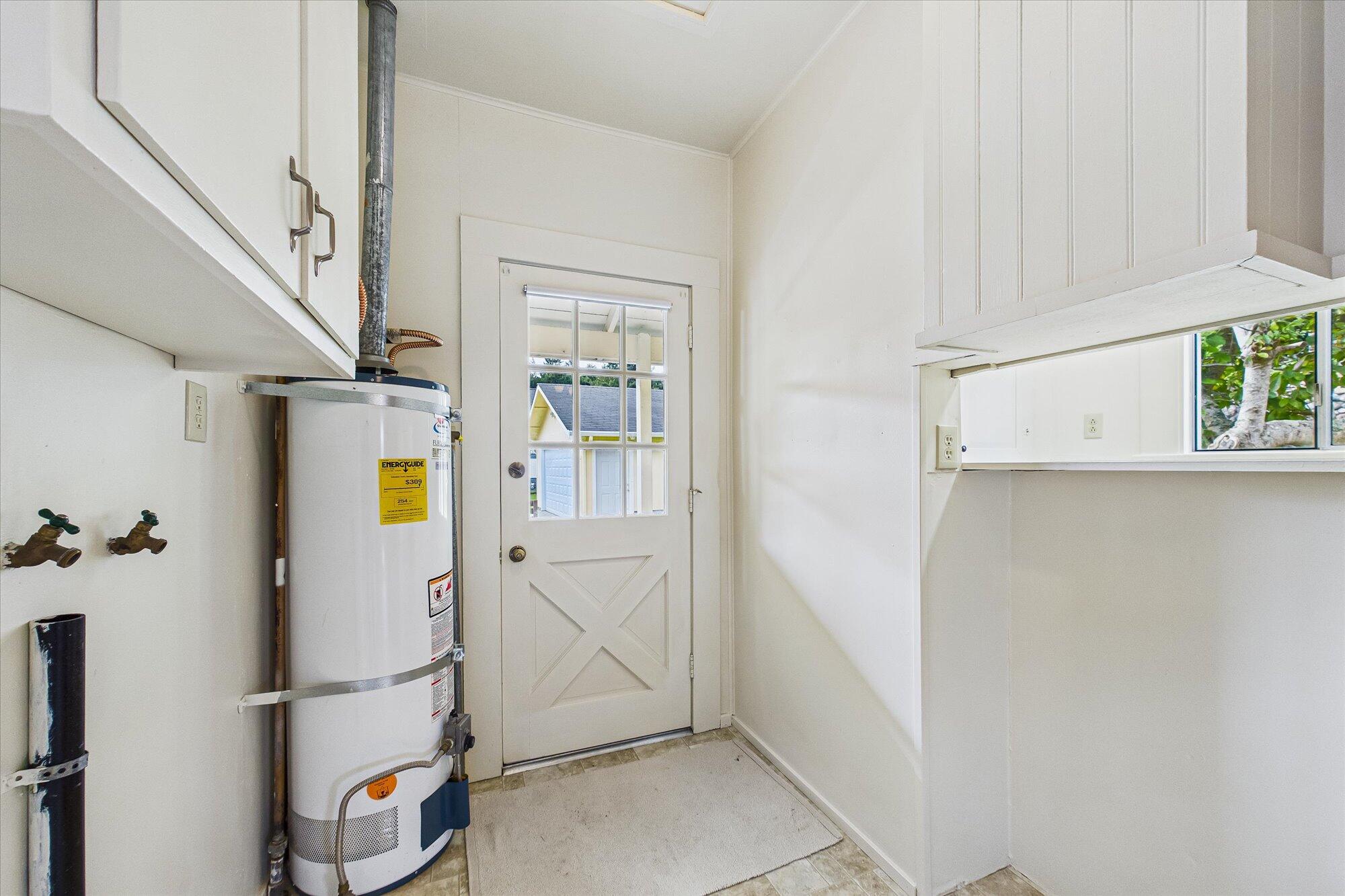 209 Monument Road Rio Dell, CA 95562 - Photo 28 of 34