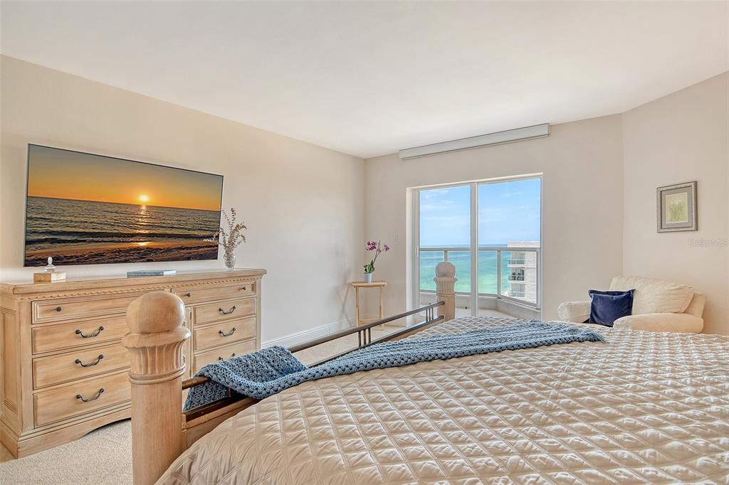 1000 Longboat Club Road, Unit 1105 Longboat Key, FL 34228 - Photo 14 of 100