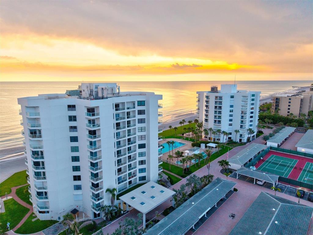 1000 Longboat Club Road, Unit 1105 Longboat Key, FL 34228 - Photo 2 of 100