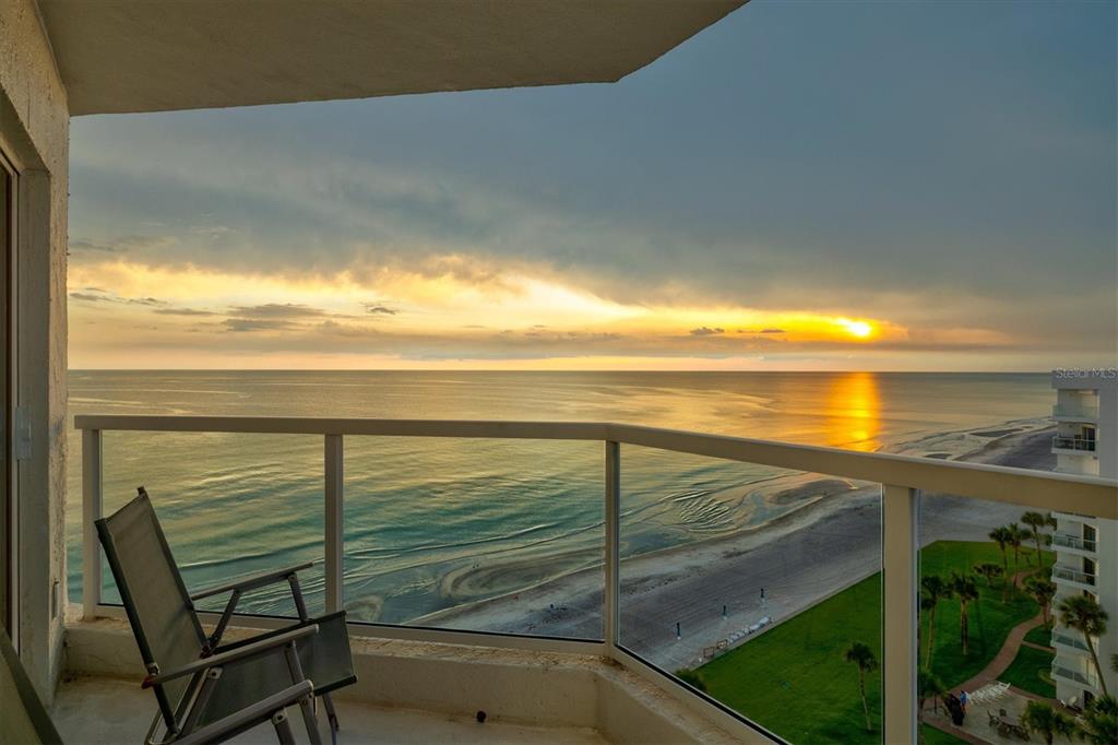 1000 Longboat Club Road, Unit 1105 Longboat Key, FL 34228 - Photo 3 of 100