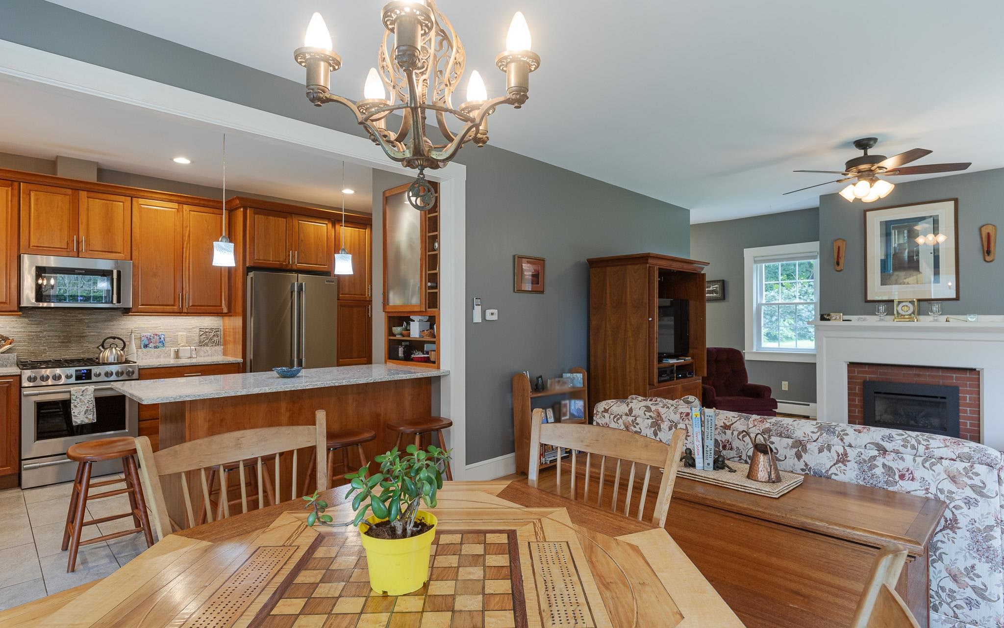 48 Elm Street Walpole, NH 03608 - Photo 2 of 40