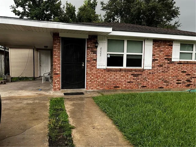 $1,200 | 8008 Dorsett Drive, New Orleans, LA 70128