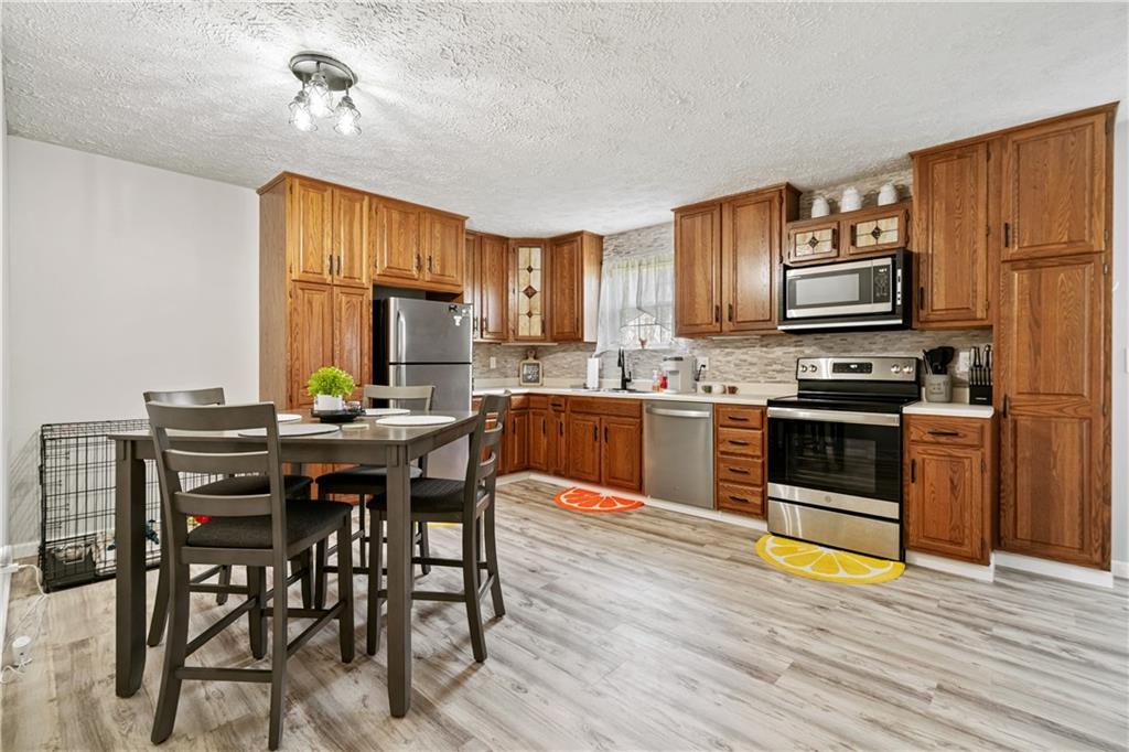 2902 Darlington Road, Unit 502 Beaver Falls, PA 15010 - Photo 2 of 20