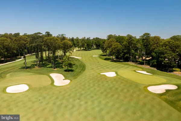 $1,750,000 | 6 Excalibur Court, Rehoboth Beach, DE 19971