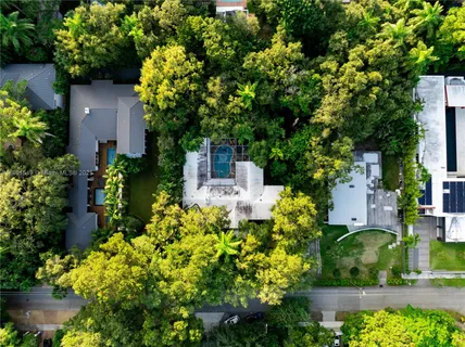 $4,500,000 | 2850 Natoma Street, Coconut Grove, FL 33133