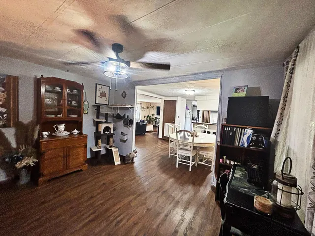 $149,900 | 112 3rd Avenue, Redwood Falls, MN 56283