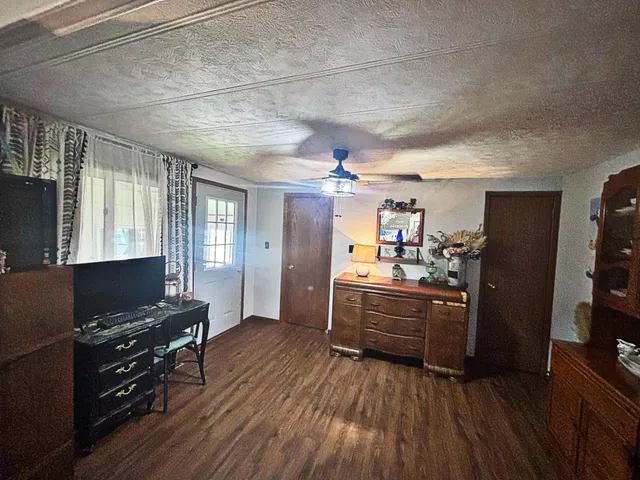 $149,900 | 112 3rd Avenue, Redwood Falls, MN 56283