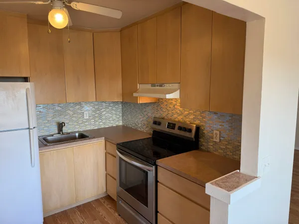 $157,900 | 100 Village Green Circle East, Unit 312, Palm Springs, FL 33461