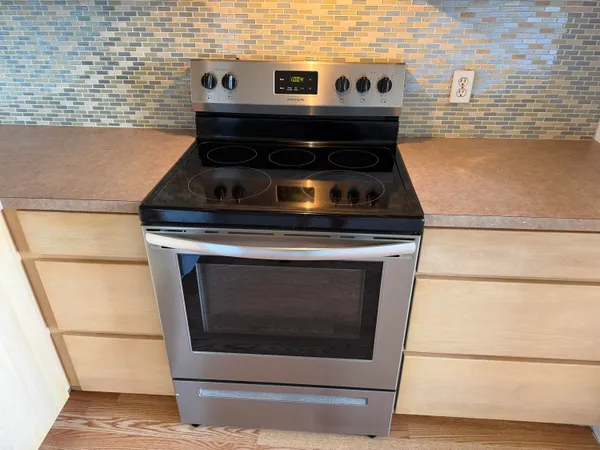 $157,900 | 100 Village Green Circle East, Unit 312, Palm Springs, FL 33461