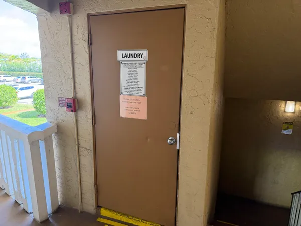 $157,900 | 100 Village Green Circle East, Unit 312, Palm Springs, FL 33461