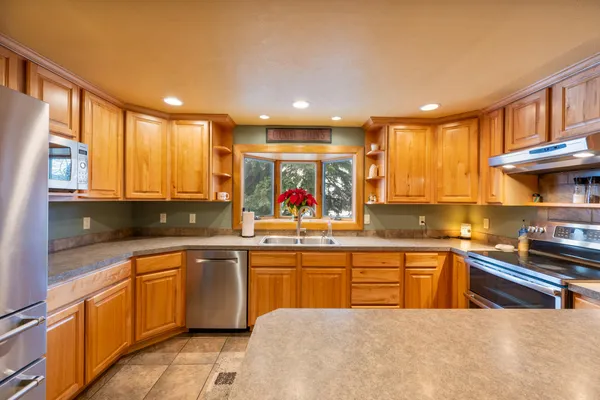 $849,900 | 157 Upper Prairie Dog Road, Banner, WY 82832
