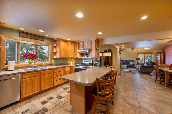 $849,900 | 157 Upper Prairie Dog Road, Banner, WY 82832