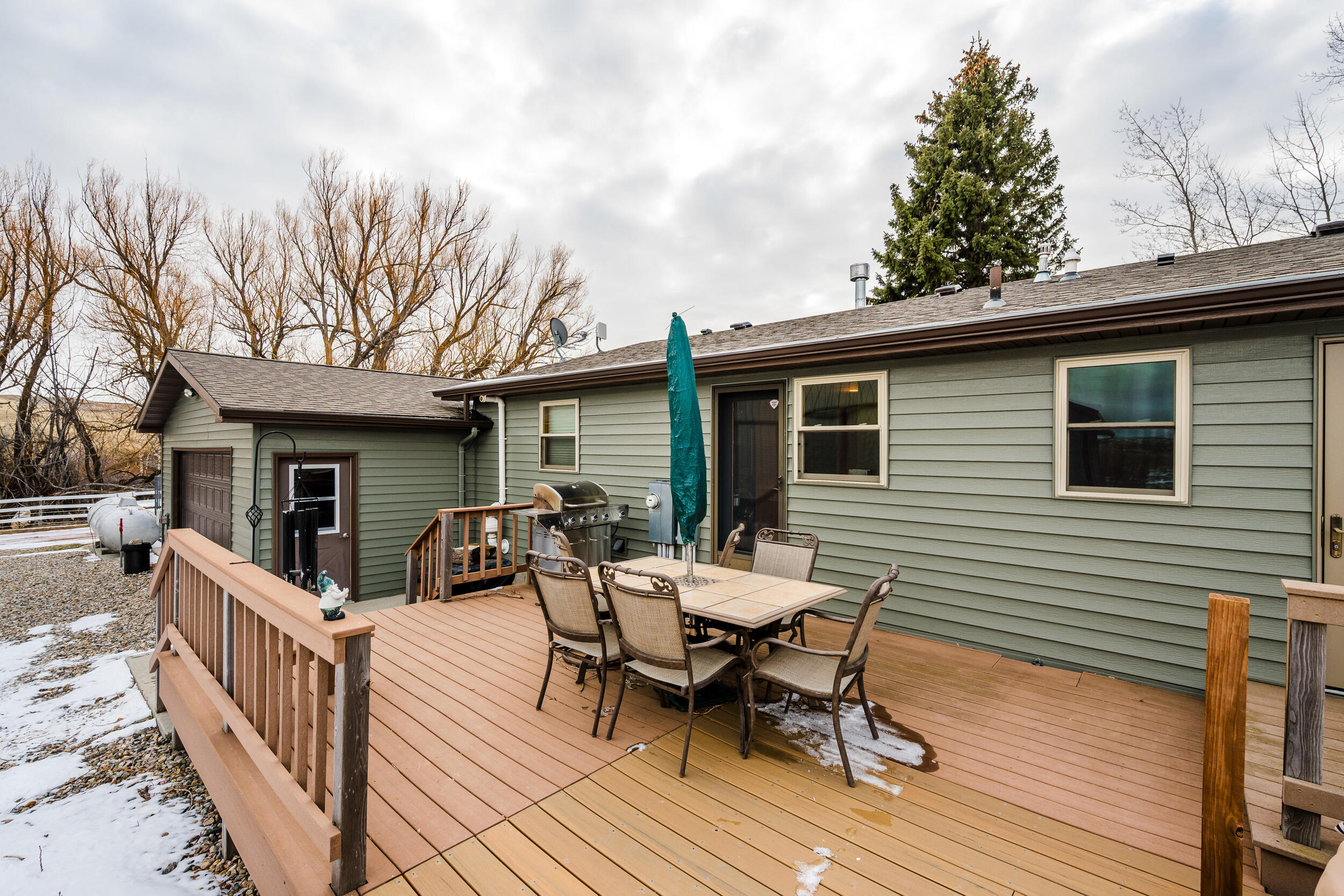 157 Upper Prairie Dog Road Banner, WY 82832 - Photo 36 of 61 34 Deck