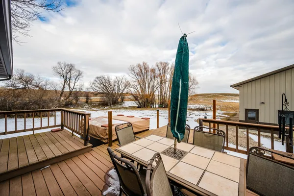 $849,900 | 157 Upper Prairie Dog Road, Banner, WY 82832
