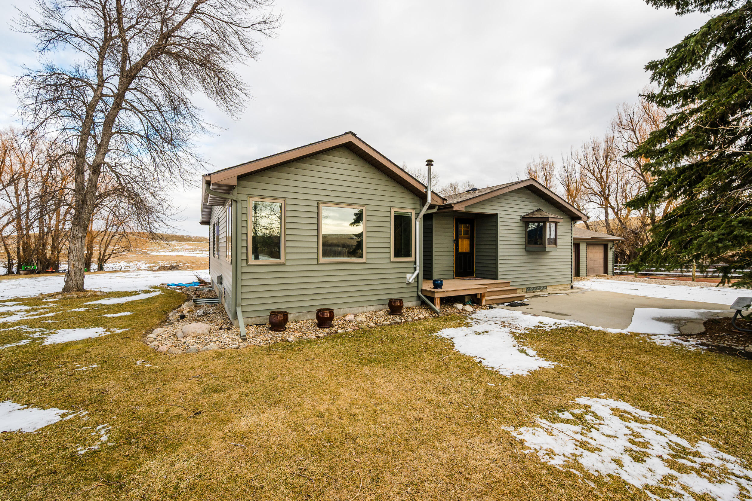 157 Upper Prairie Dog Road Banner, WY 82832 - Photo 58 of 61 56 Front of house 2