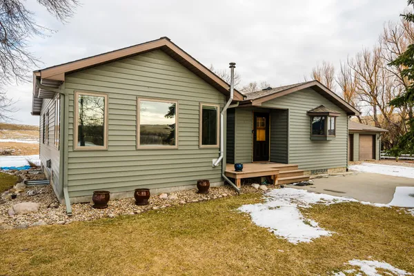 $849,900 | 157 Upper Prairie Dog Road, Banner, WY 82832