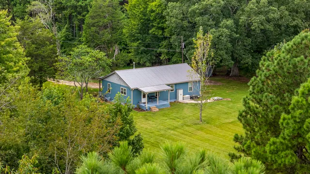 $449,000 | 1189 West Main Street, Hohenwald, TN 38462