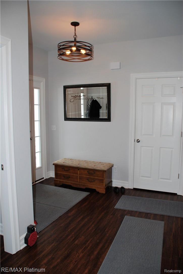 16137 River Ridge Trail Linden, MI 48451 - Photo 2 of 43 DSC_0058.JPG