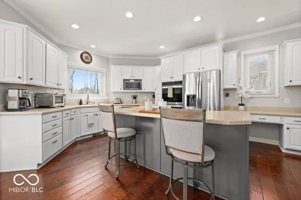 $975,000 | 12465 Silver Bay Circle, Indianapolis, IN 46236