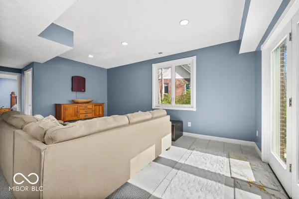 $975,000 | 12465 Silver Bay Circle, Indianapolis, IN 46236