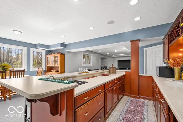 $975,000 | 12465 Silver Bay Circle, Indianapolis, IN 46236