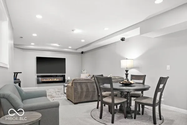 $975,000 | 12465 Silver Bay Circle, Indianapolis, IN 46236