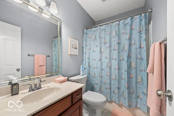 $975,000 | 12465 Silver Bay Circle, Indianapolis, IN 46236