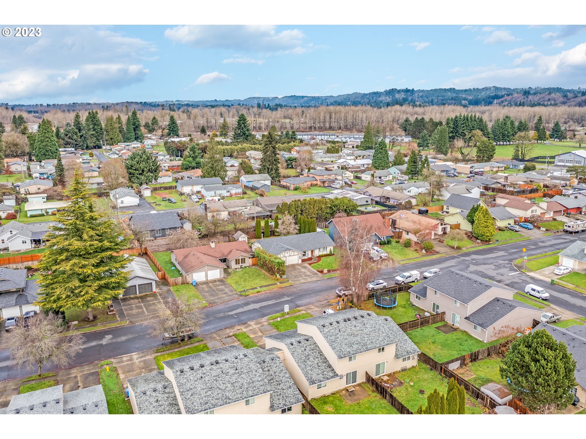 126 Villa Road Kelso, WA 98626 - Photo 41 of 41 a view of city and ocean