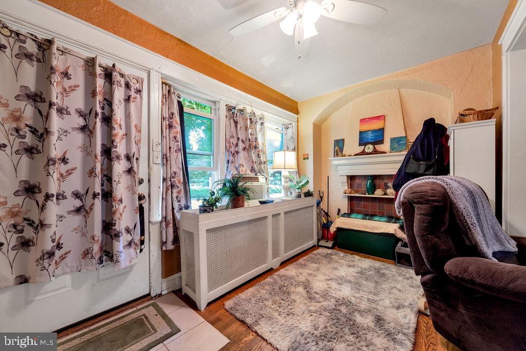 234 Kent Road Upper Darby, PA 19082 - Photo 10 of 29 Gallery Image 10
