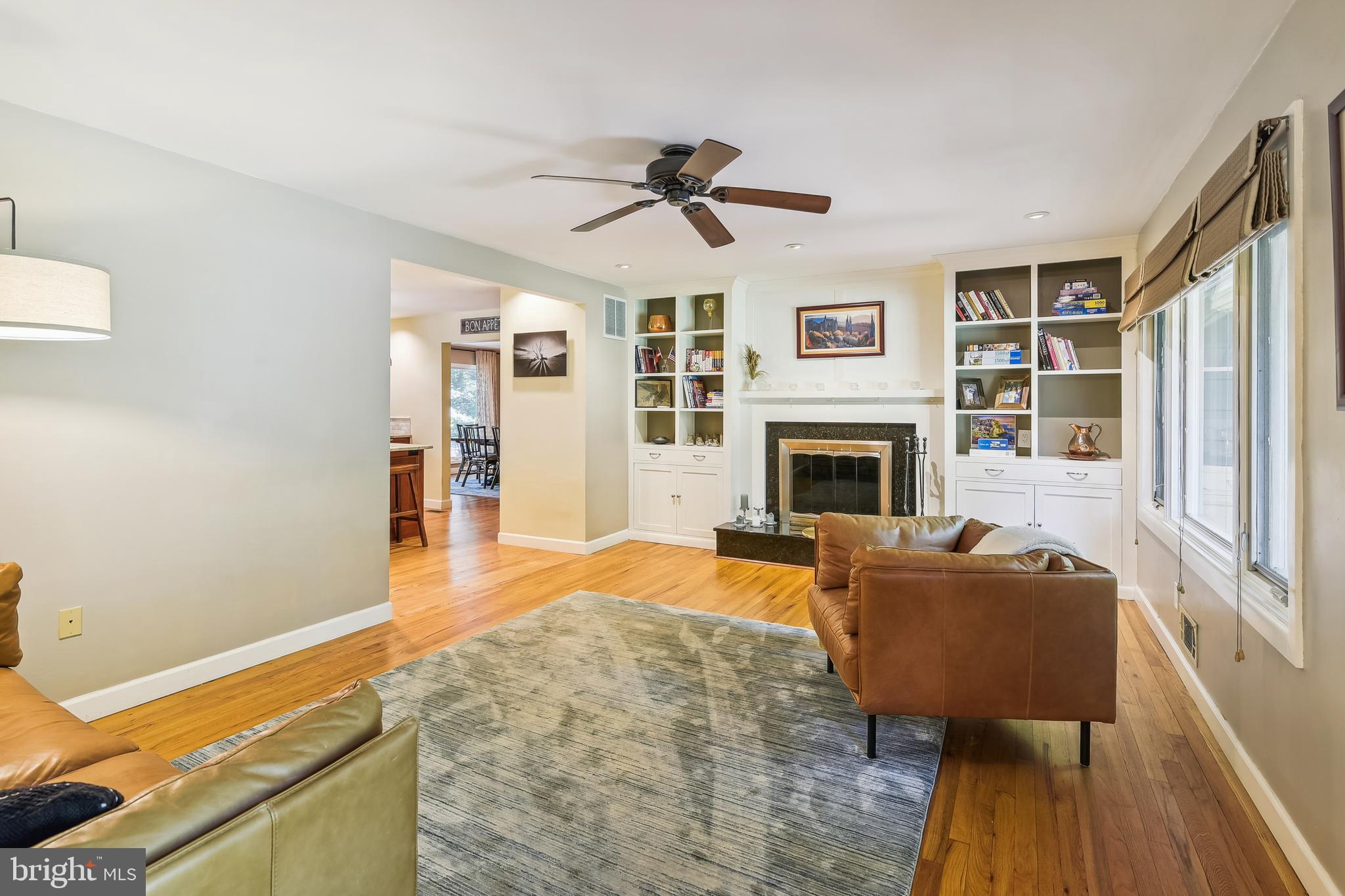 2658 Carrollton Road Annapolis, MD 21403 - Photo 8 of 89 Spacious