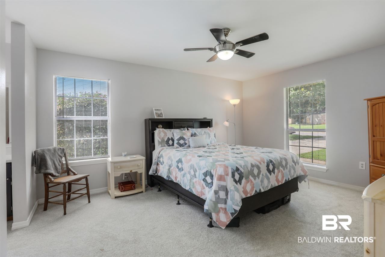 201 Myrtle Court Foley, AL 36535 - Photo 7 of 13