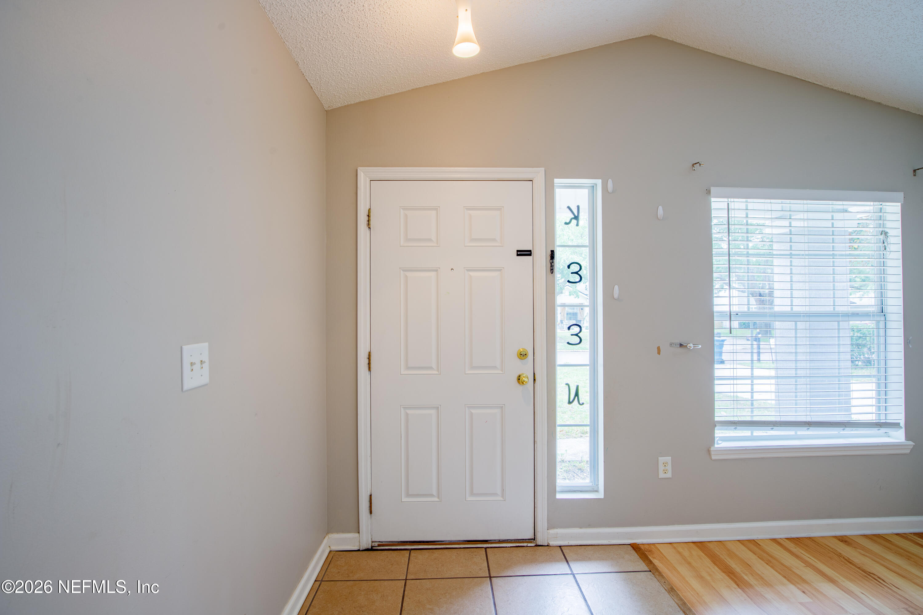 673 MacKenzie Circle St. Augustine, FL 32092 - Photo 3 of 28 a view of livingroom with hardwood