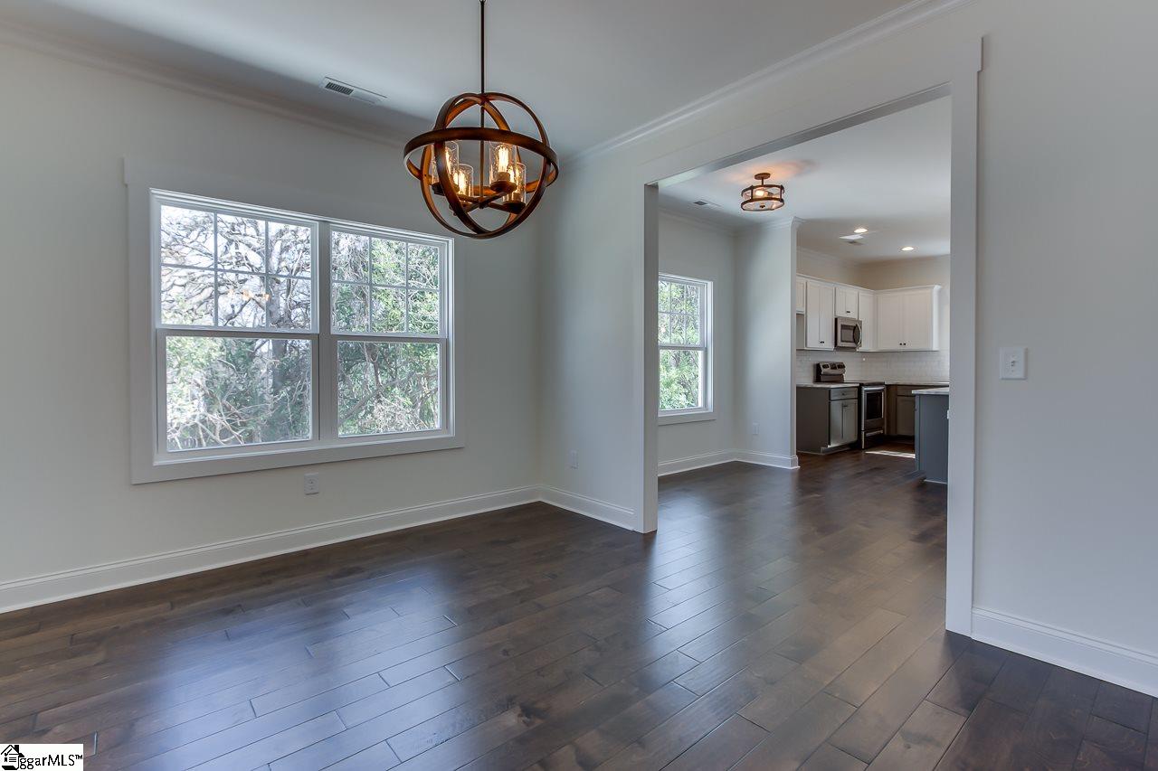 2 Eastlan Place Greenville, SC 29607 - Photo 8 of 20