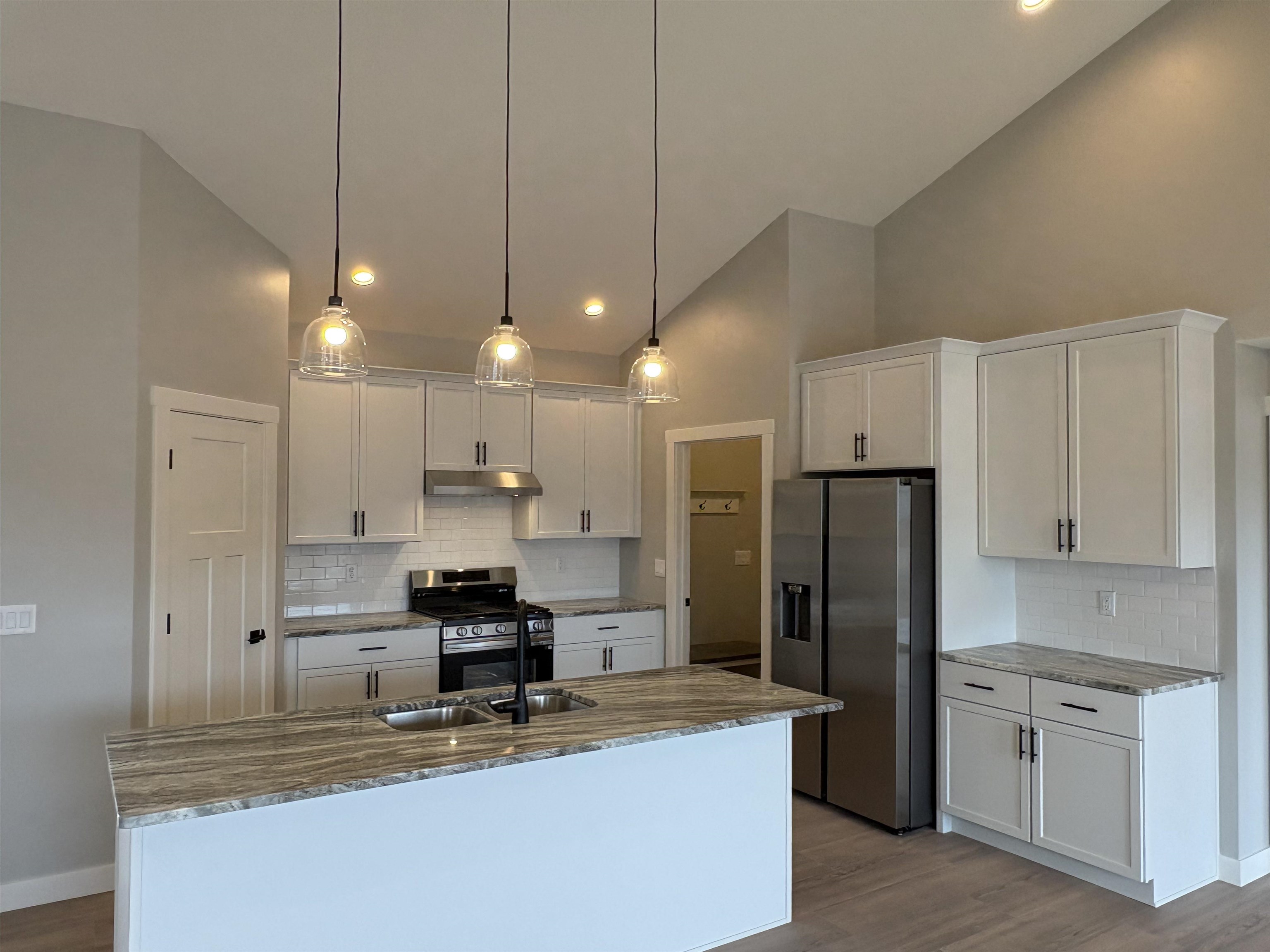 N9246 West Homestead Drive Appleton, WI 54915 - Photo 9 of 23