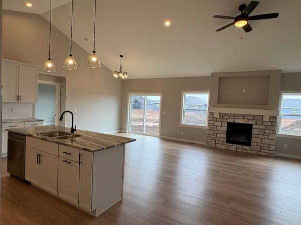 $464,900 | N9246 West Homestead Drive, Appleton, WI 54915