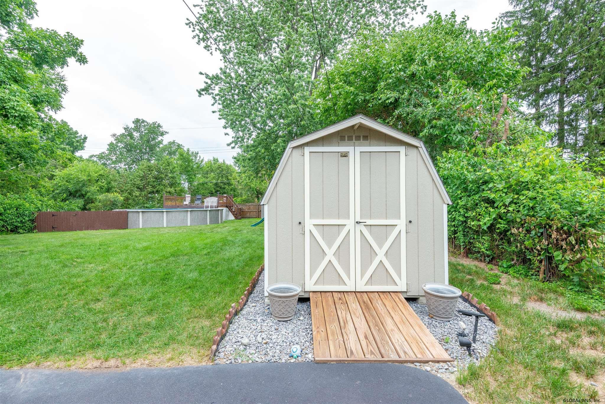 1024 Bill Road Rotterdam, NY 12303 - Photo 28 of 32 Photo 29