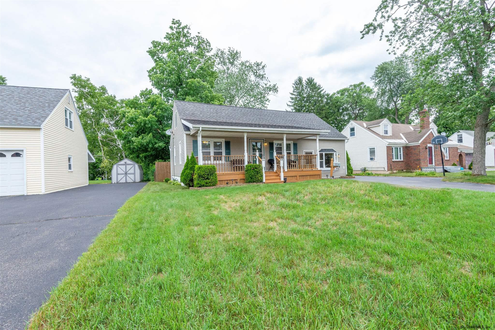 1024 Bill Road Rotterdam, NY 12303 - Photo 31 of 32 Photo 32