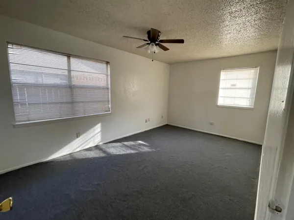 $875 | 610 North Elkhart Avenue, Unit B, Lubbock, TX 79416