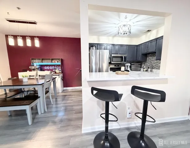 $2,350 | 226 Waterford Drive, Edison, NJ 08817