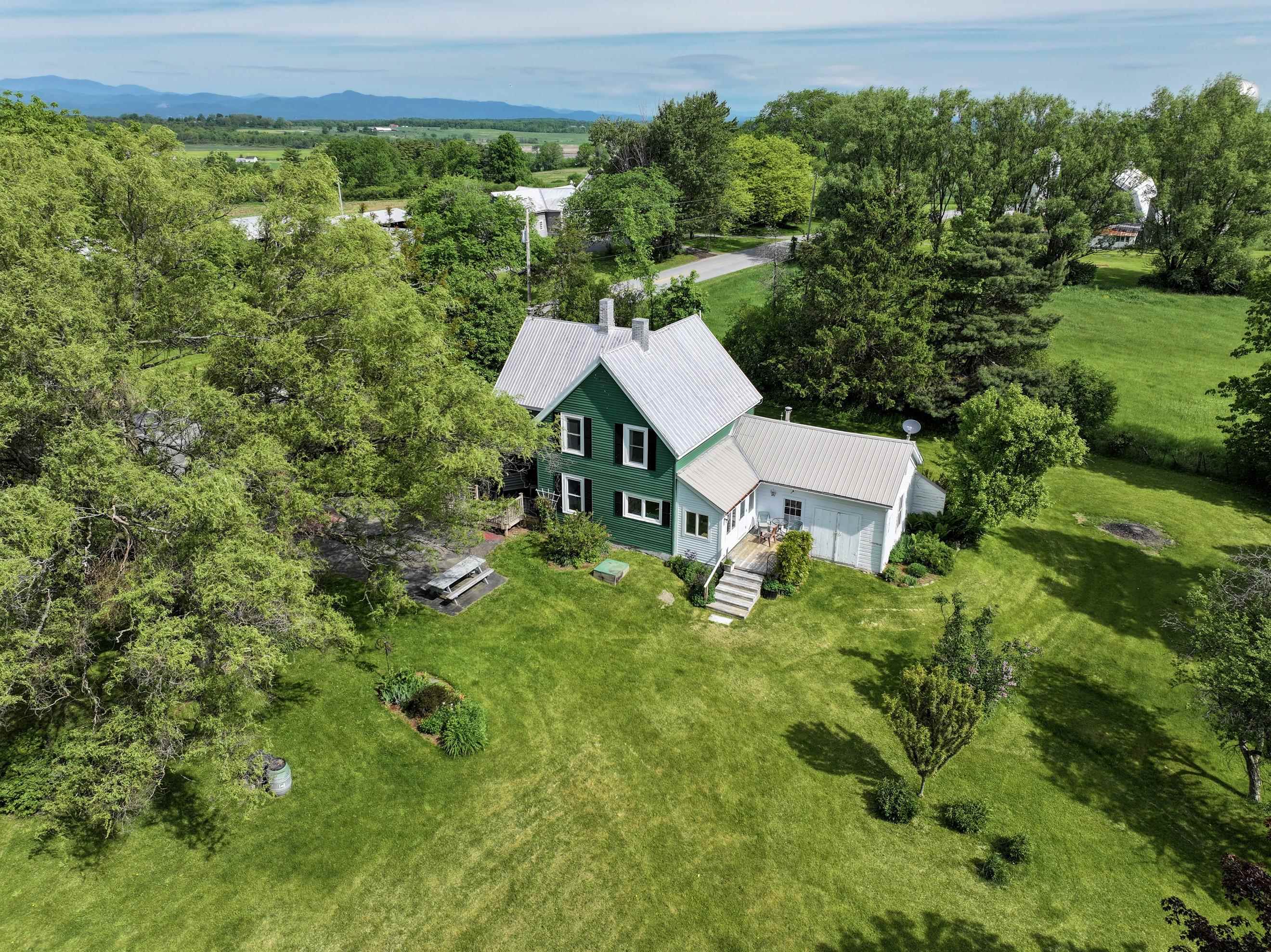 1703 Crown Point Road Bridport, VT 05734 - Photo 2 of 44
